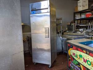 lot 5005 image: True Top Mount 24 Cu.Ft Commercial Freezer Stainless Swing Door TM-24F