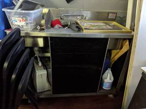 lot 5017 image: Portable Sink, Contents Not Included