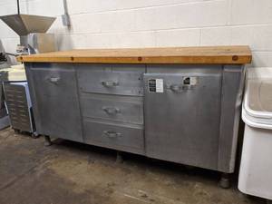 lot 5030 image: Duke Butcher Block Table