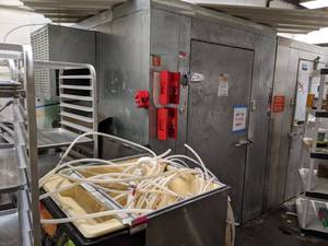 lot 5033 image: Walk In Refrigerator, Needs Charged, Does Work. Contents Not Included
