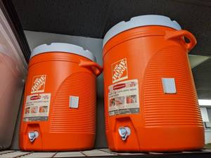 lot 5073 image: (2) 10 Gallon Beverage Dispensers