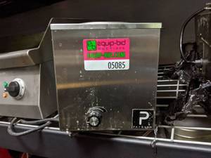 lot 5085 image: Paragon Food Warmer Model 2018
