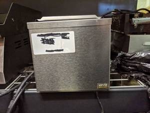 lot 5086 image: Server Food Warmer Model DI-1