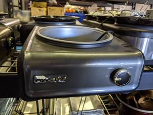 lot 5105 image: (2) Two Quart Crock Pot Slow Cookers, Missing Parts SCCPMD2-CH