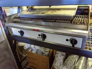lot 5115 image: Toastmaster Pro Series