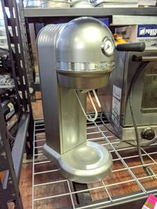 lot 5120 image: KitchenAid KSS1121CU Sparkling Beverage Maker powered by Soda Stream, Contour Silver