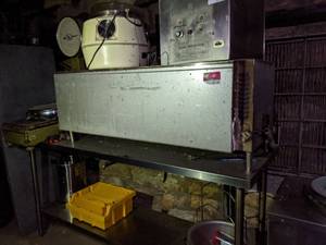 lot 5130 image: Vulcan 1048-C Counter-top Cheese Melter