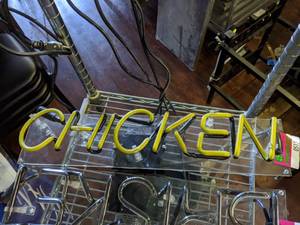 lot 5139 image: Chicken Light Up Sign TFT-06PL-9000-30
