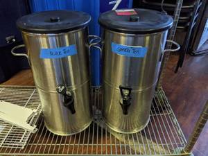 lot 5143 image: (2) Newco Beverage Dispensers, 2.5 Gallon