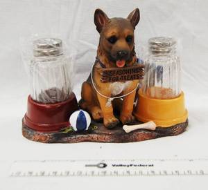 lot 8021 image: German Shepherd Collectible, Salt and Pepper Shakers