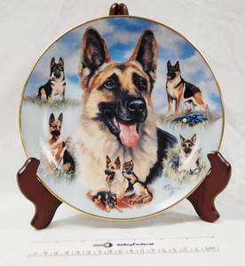 lot 2848 image: Limited-Edition,  Noble German Shepherd Plate w Stand  Loving, Noble, and True  Plate # 9865A  The Bradford Exchange 2003
