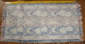 lot 2857 image: Beautiful Table Runner,      Sizes in Photo