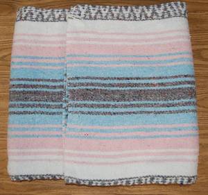 lot 2859 image: Beautiful Afghan Blanket,       Approximately 46x72  (Made In Mexico)