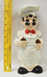 lot 2871 image: Cute Kitchen Utensil Holder
