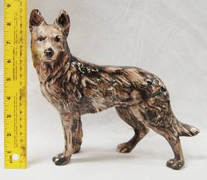 lot 2889 image: German Shepherd Collectible Figurine