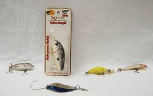 lot 2976 image: Lot of 5 Fishing Lures,� One still in Original Package
