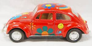 lot 4542 image: Cute, Beetle Metal, Retro Car, (Doors Open Up)