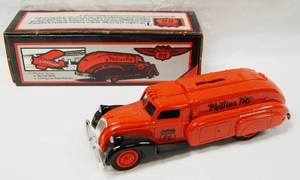 lot 4599 image: Phillips 66, 1939 DODGE AIRFLOW Tanker, Collector Series, Die-Cast Metal, Locking Coin Bank w Key