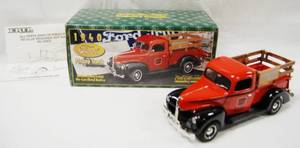 lot 4601 image: Phillip 66, 1940 Ford Pickup Truck, (Die-Cast Metal) w Original Box
