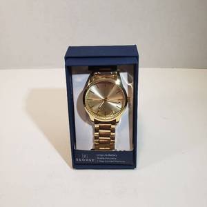 lot 200 image: George Long-Life battery Quartz Accuracy Gold wristband watch Mens