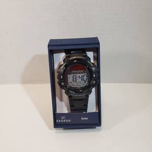 lot 226 image: George Solar Lithium Water Resistant 50m Light Stop Watch Sports Watch with Resin Band Men