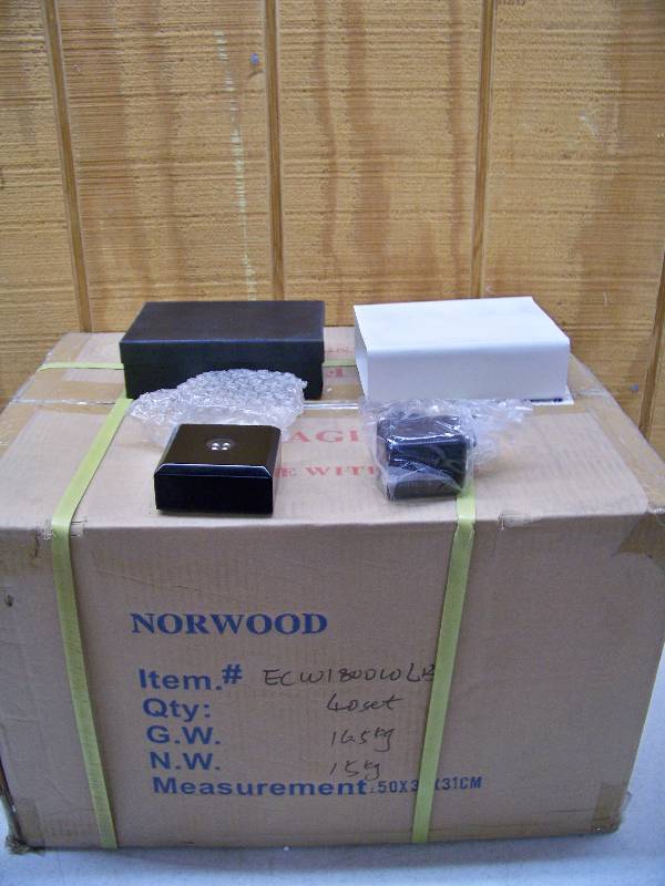 lot 1056 image: Case of 40 LED Light Bases for 3D Photo Crystal