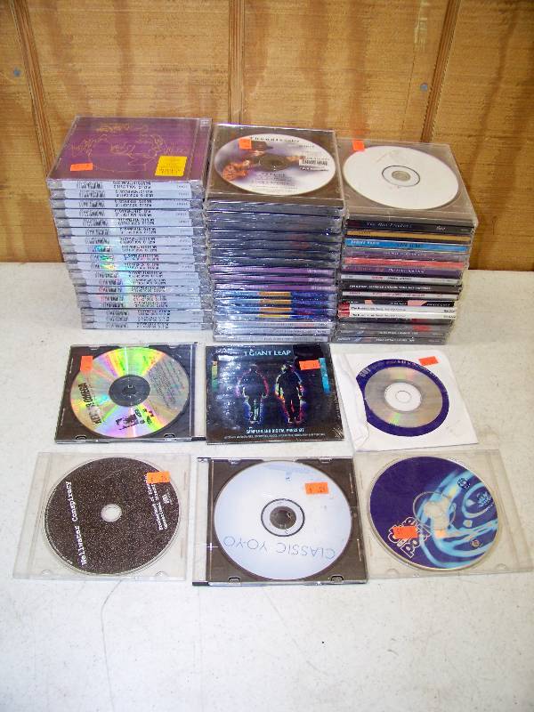 lot 1143 image: 58 CDs