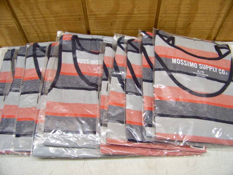 lot 1172 image: 10 Mens Mossimo Tank Tops