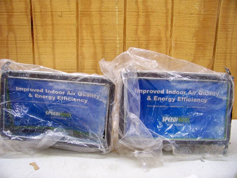 lot 1313 image: 2 SpeediBoot Boot Hangers