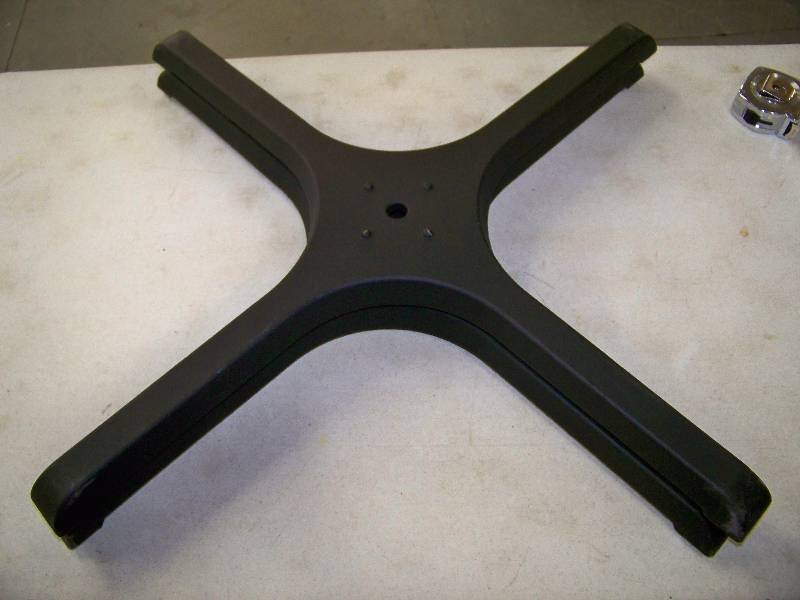 lot 1369 image: Pair Cast Iron Table Bases