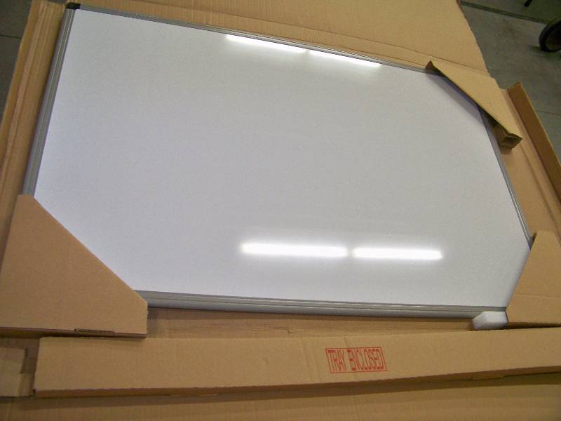 lot 1371 image: Office Depot 2 x 3 Dry Erase Board