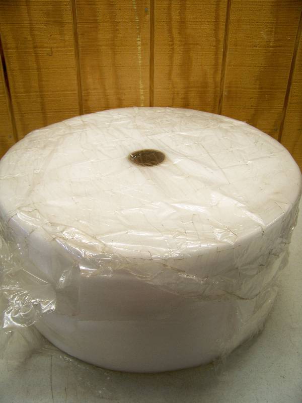 lot 1378 image: Roll of Packing Foam