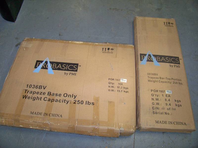 lot 1386 image: ProBasics Trapeze Bar