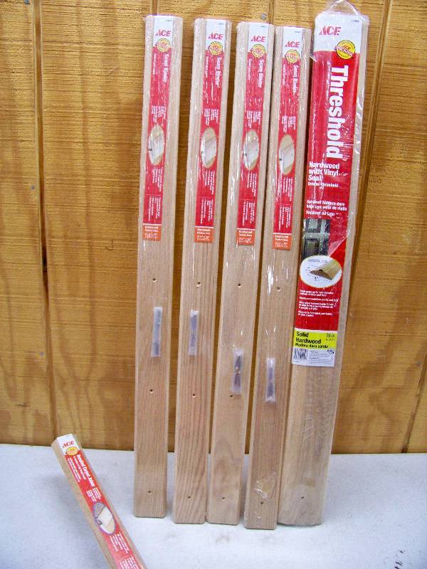 lot 1387 image: Hardwood Floor Transitions