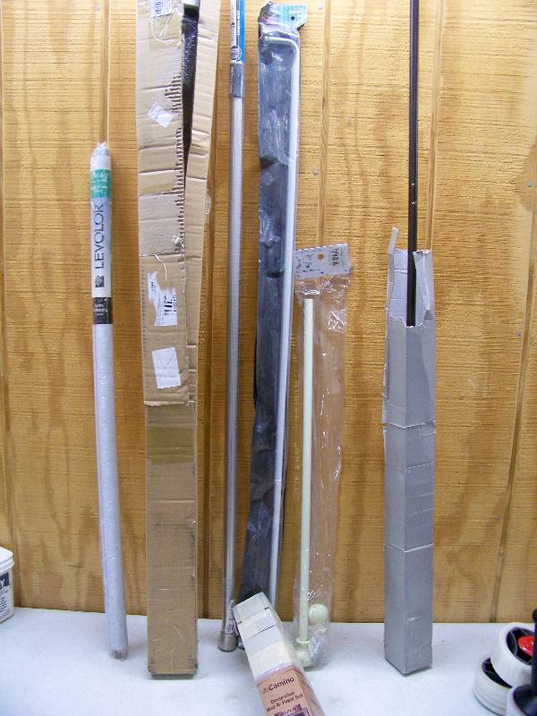 lot 1408 image: Lot of Curtain Rods