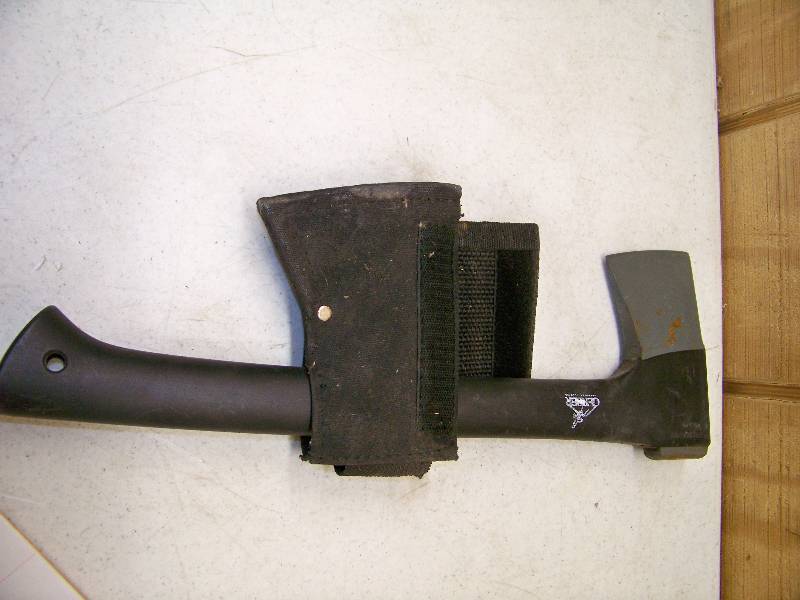 lot 1458 image: Gerber Hatchet with Sheath