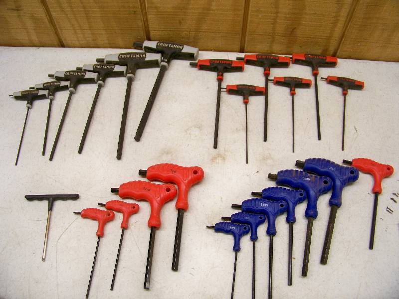 lot 1463 image: Allen Wrenches