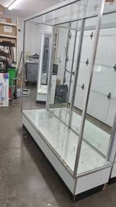 lot 3505 image: Glass Display Cabinet