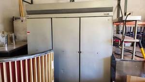 lot 3536 image: Hobart 3 Door Freezer QF3