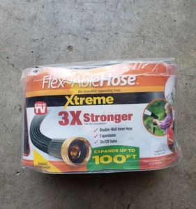 lot 4020 image: 100 Ft. Xtreme Flexable Hose