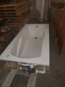 lot 3297 image: ProFlo Jeted Tub