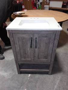 lot 14343 image: Vanity Sink