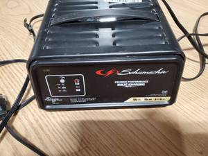 lot 14443 image: Schumacher Battery Charger