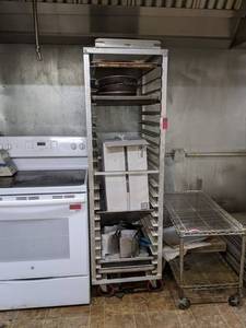 lot 8510 image: Pan Rack On Casters