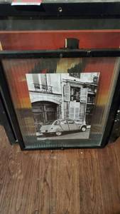 lot 8556 image: Various Picture Frames