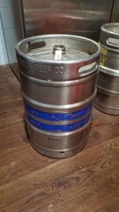 lot 8558 image: Beer Keg