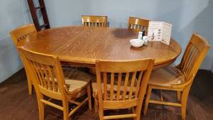 lot 8568 image: 6ft Wood Dining Table With 6 Chairs