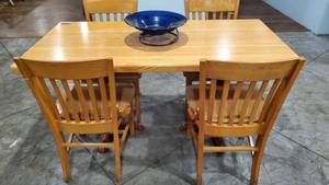 lot 8571 image: 5ft Wood Dining Table With Chairs