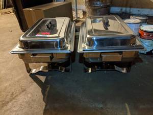 lot 8597 image: (2) Chaffing Dishes