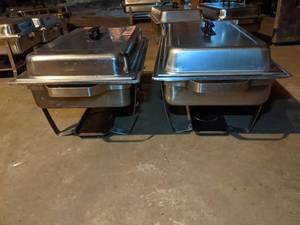 lot 8600 image: (2) Chaffing Dishes